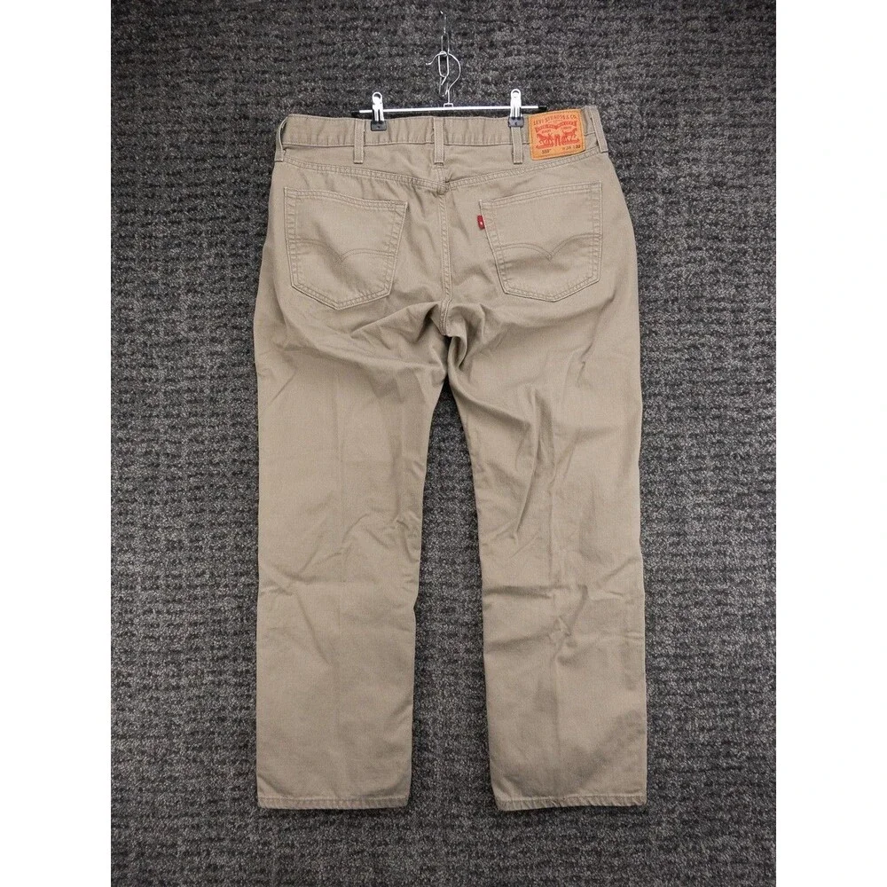 Levis 559 Jeans Mens 38x32 Actual 37x30 Beige Relaxed Fit Straight Leg Denim